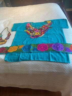 Mexican Trio.  Turquoise Floral Embroidered Top, Flower Belt and Necklace